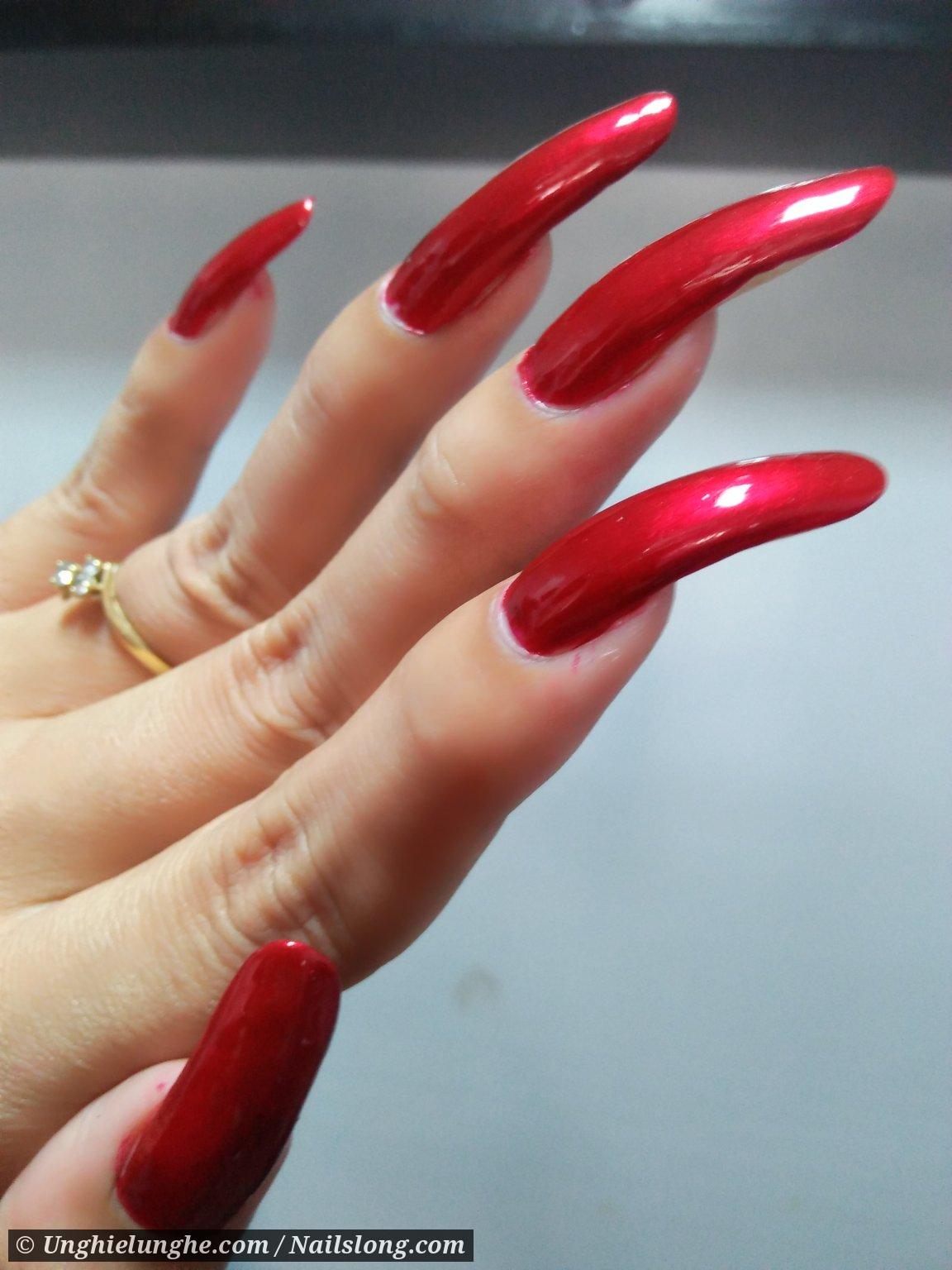 Cathalia4u | Long red nails, Curved nails, Red nails